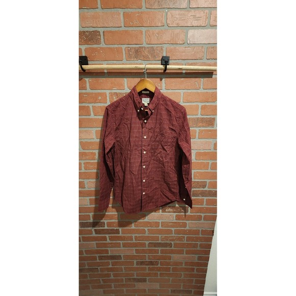 J.CREW Other - j crew slim small untucked shirt New W‎ Tag Red.               Bin 24